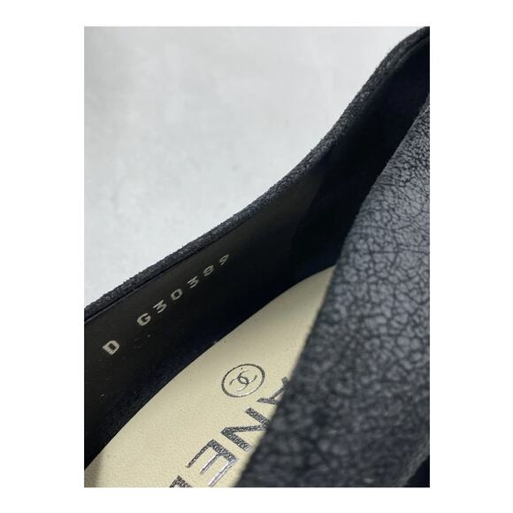 Chanel Pumps -Dark Charcoal/Black Size 40- Like New - Picture 8 of 9